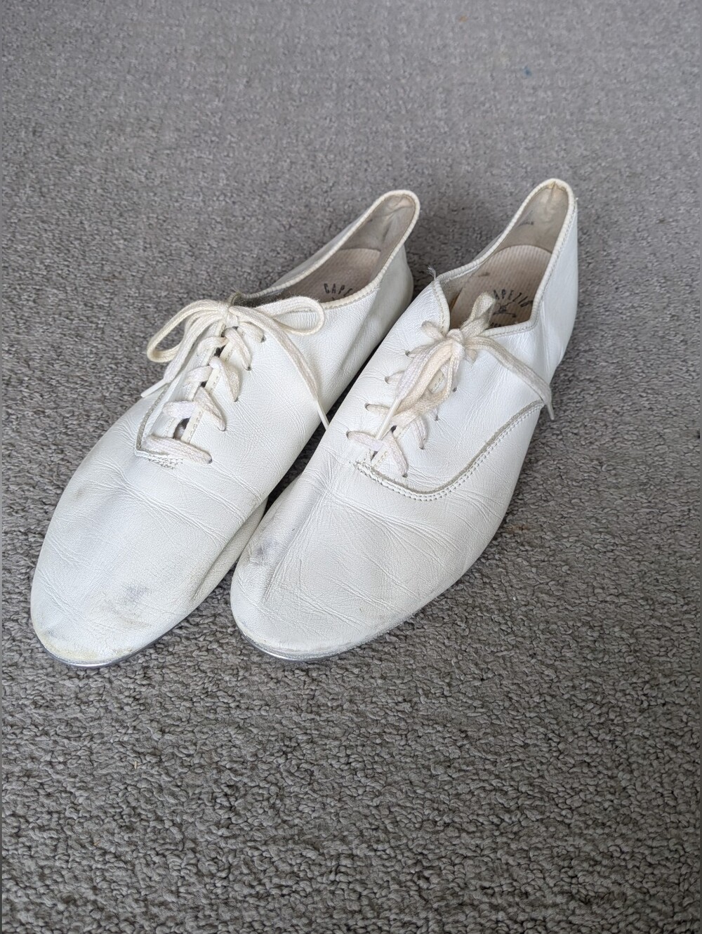 Vintage Capezio White Leather Tap Shoes